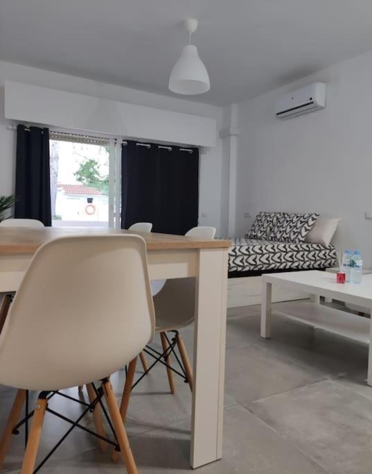 Apartamento Omega Ll Apartment Torremolinos Exterior photo