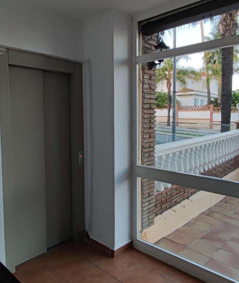 Apartamento Omega Ll Apartment Torremolinos Exterior photo