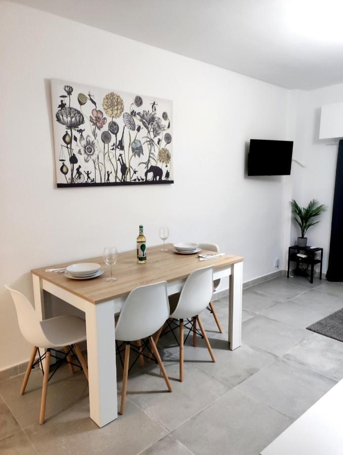 Apartamento Omega Ll Apartment Torremolinos Exterior photo